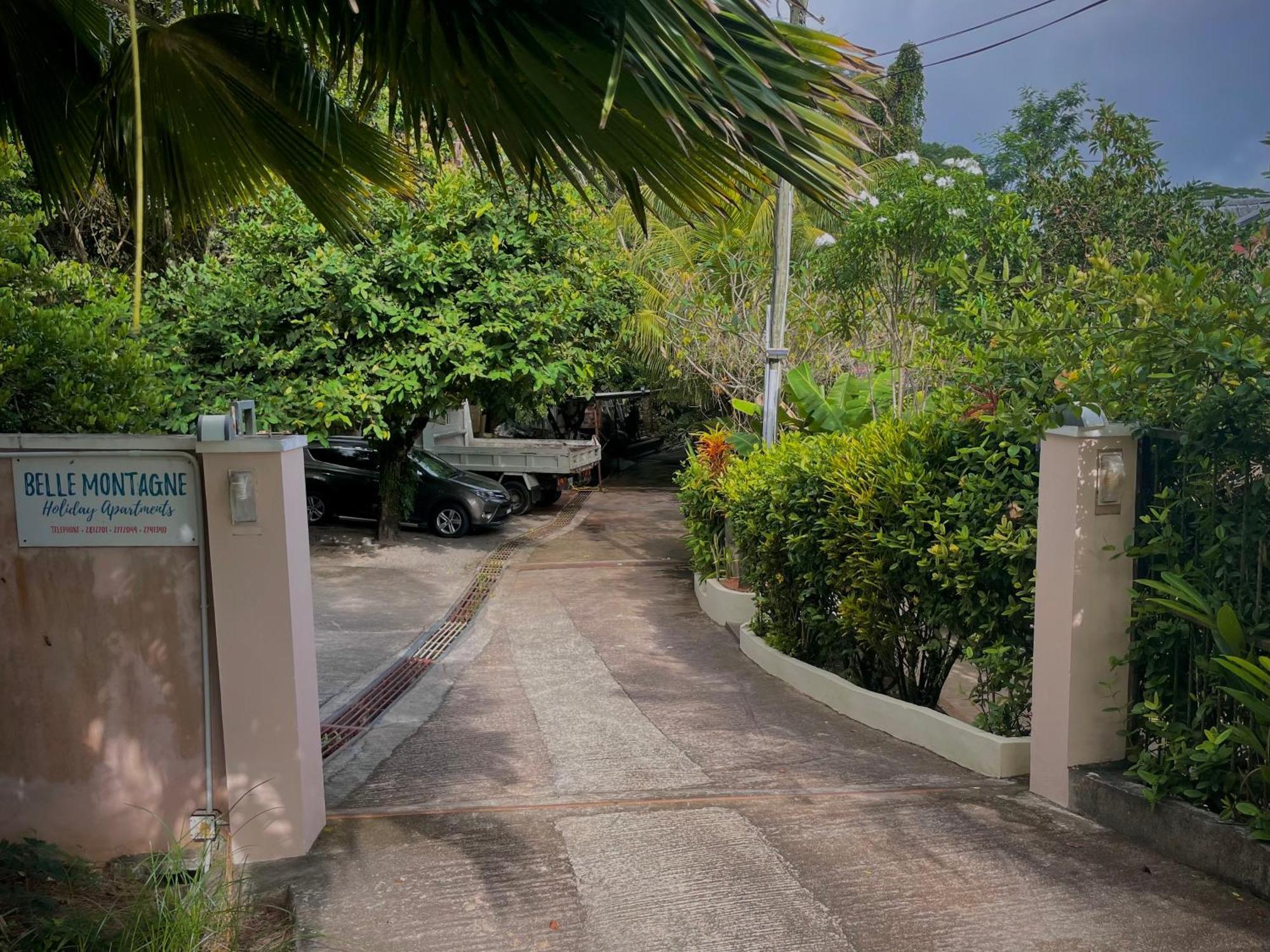 Belle Montagne Holiday Apartments Grand Anse  Exterior photo