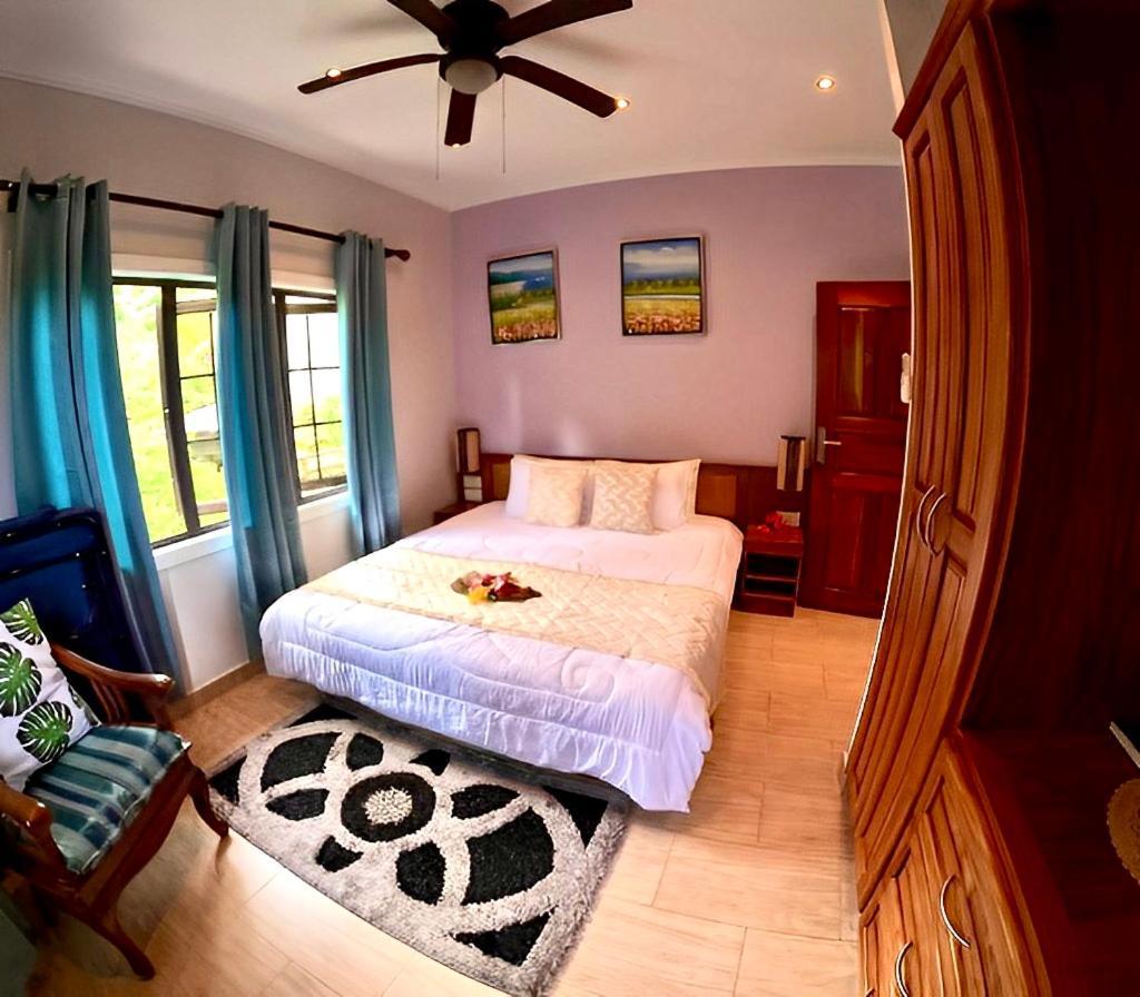 Belle Montagne Holiday Apartments Grand Anse  Room photo