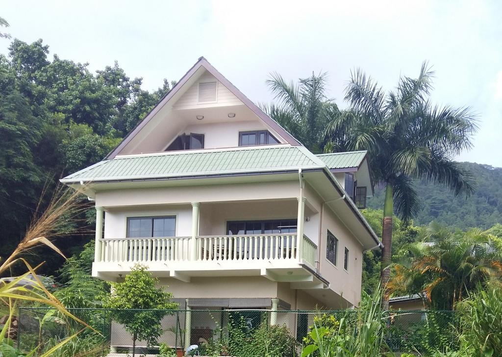 Belle Montagne Holiday Apartments Grand Anse  Exterior photo