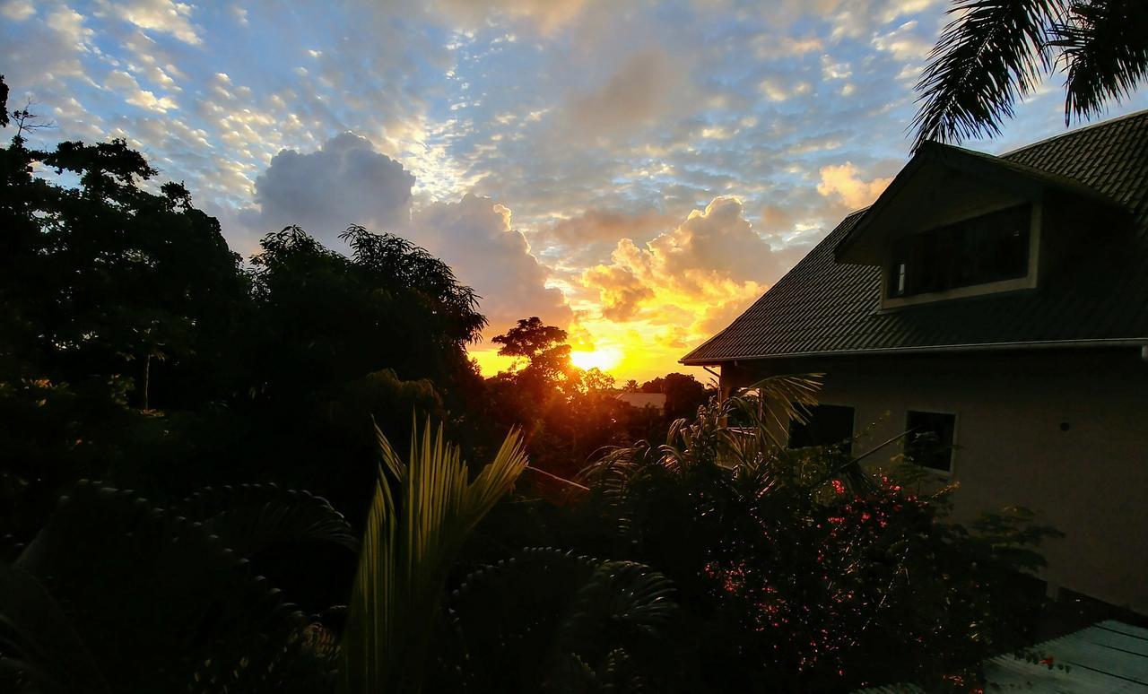 Belle Montagne Holiday Apartments Grand Anse  Exterior photo